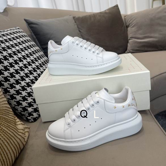 men Alexander McQueen shoes-013